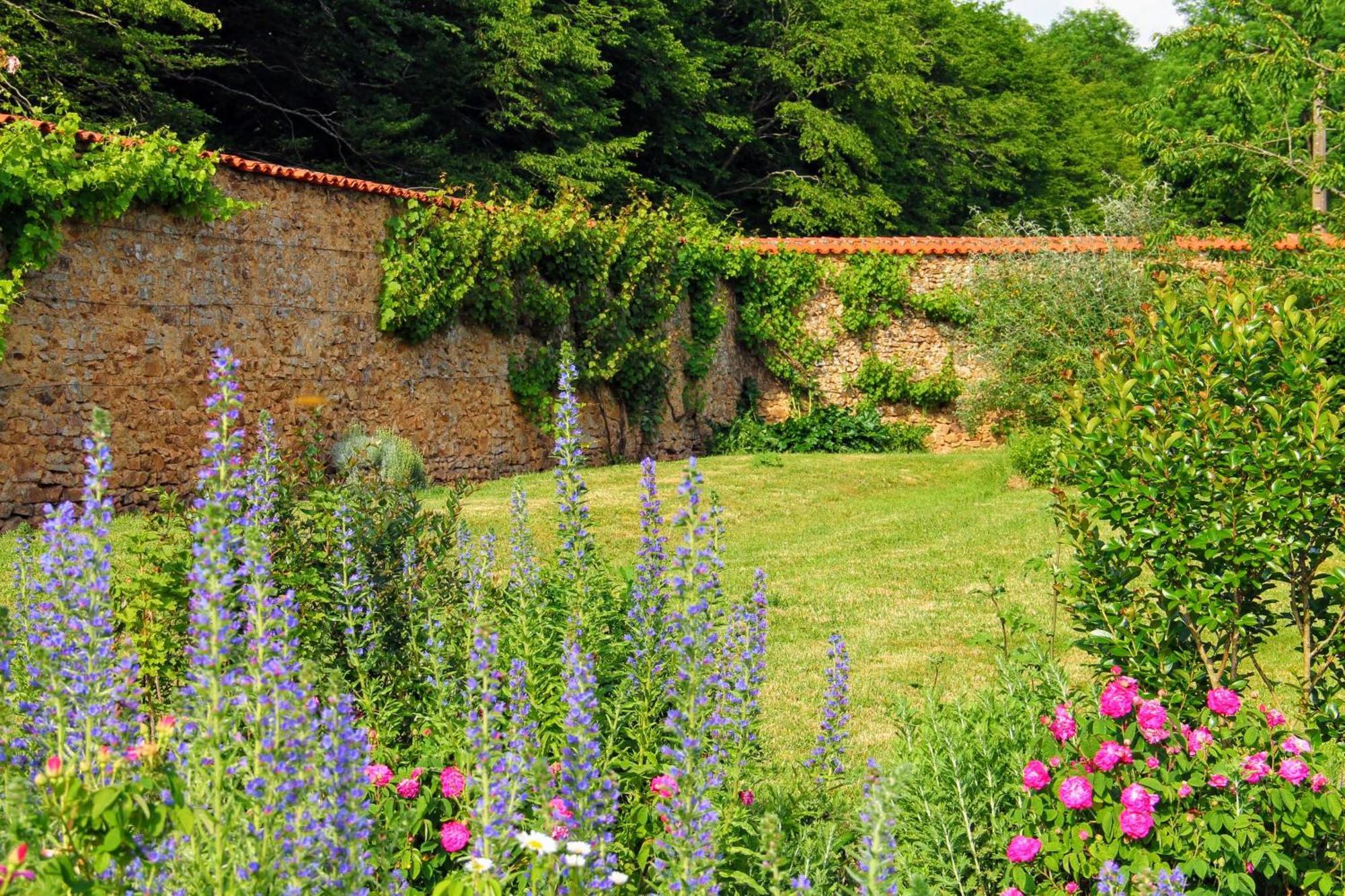 Le Pin Domaine Des Roches Blanches别墅 外观 照片